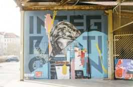 10 // FALK LAND feat. VESUV, Welcome